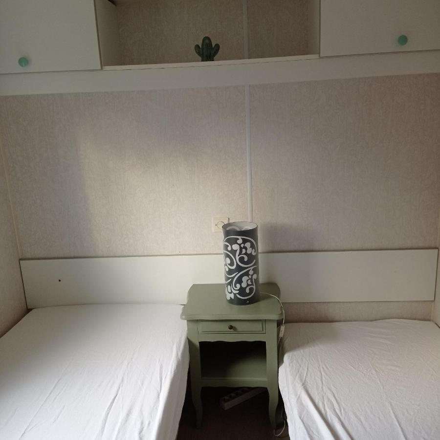 Camping Le Bel Air Mobil Home Le Palmier 4 Personnes Limogne-en-Quercy Esterno foto