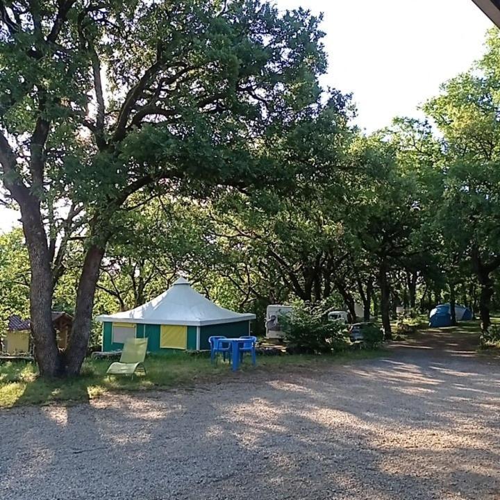 Camping Le Bel Air Mobil Home Le Palmier 4 Personnes Limogne-en-Quercy Esterno foto